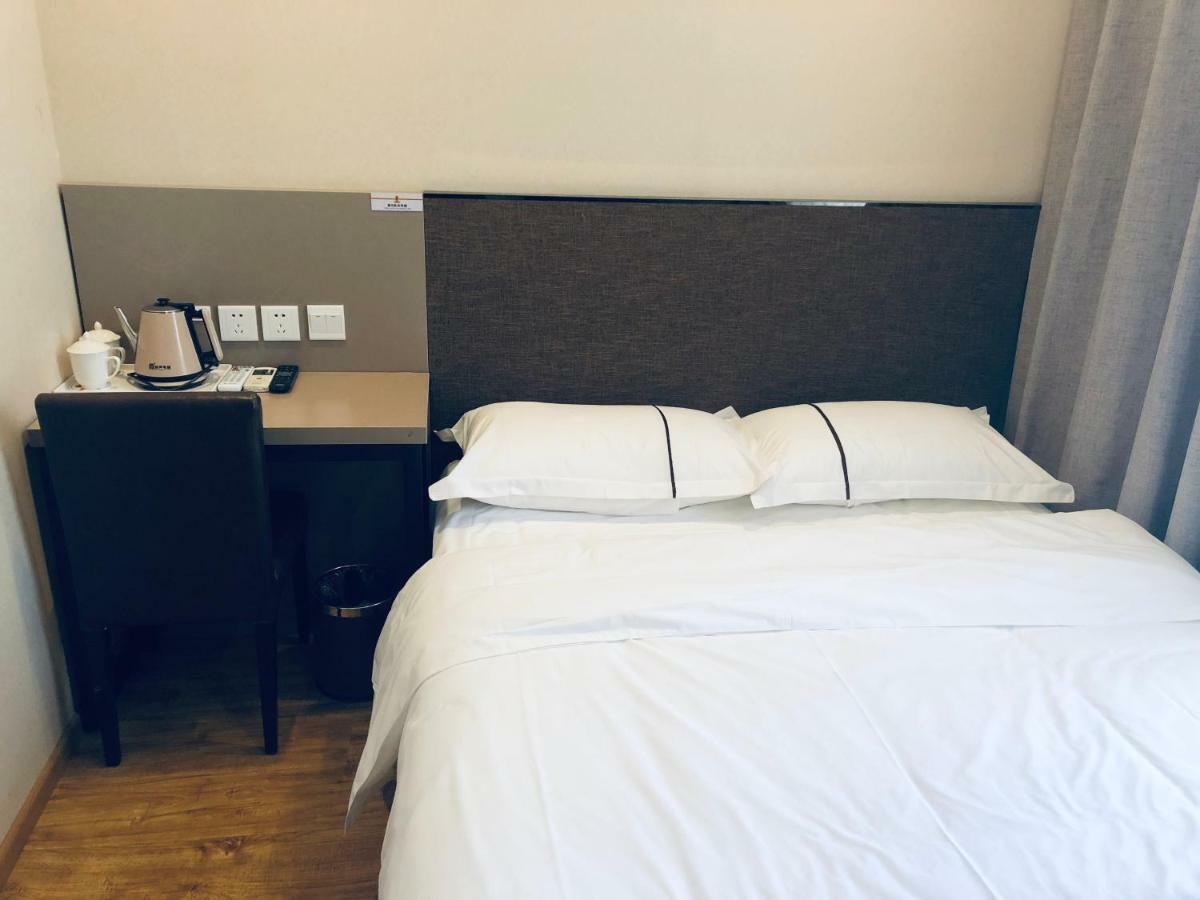 Beijing Xinhuayuan Hotel Екстер'єр фото